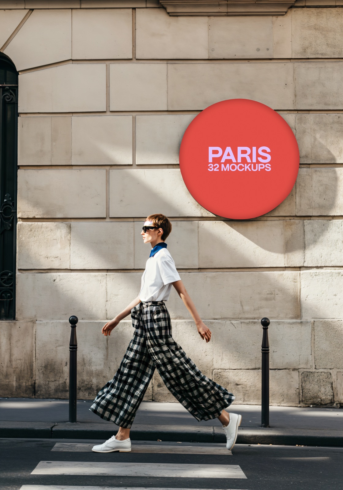 Paris Mockup 10