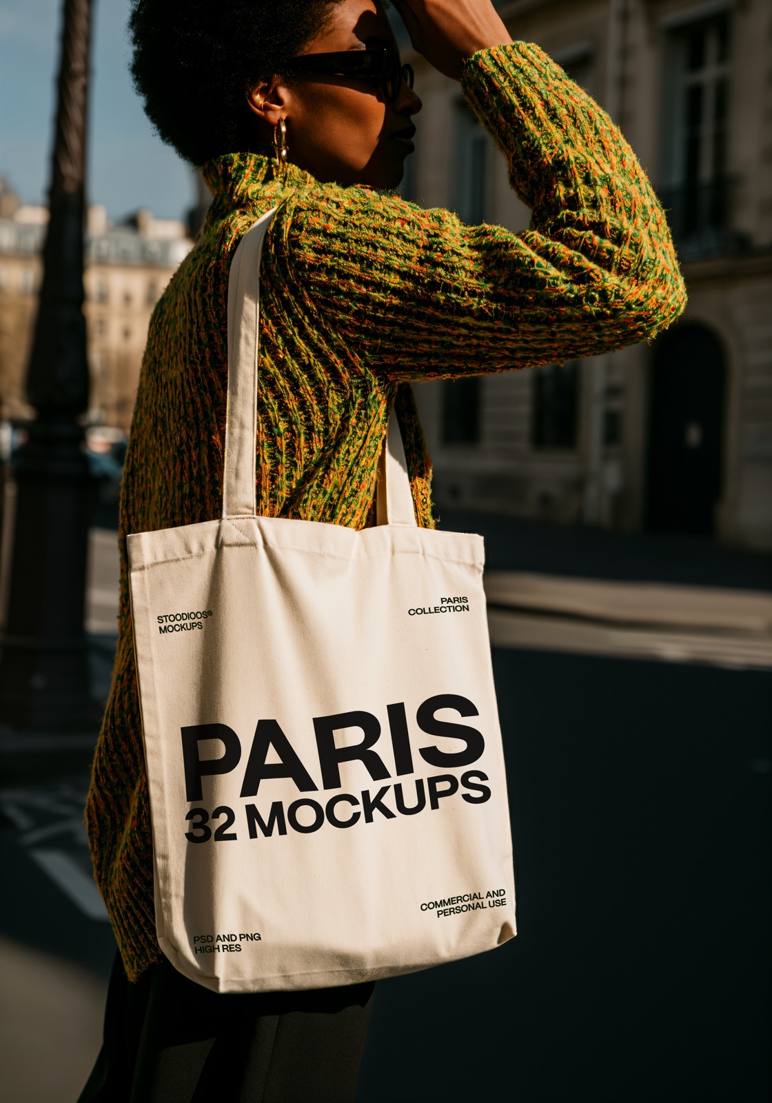 Paris Mockup 24