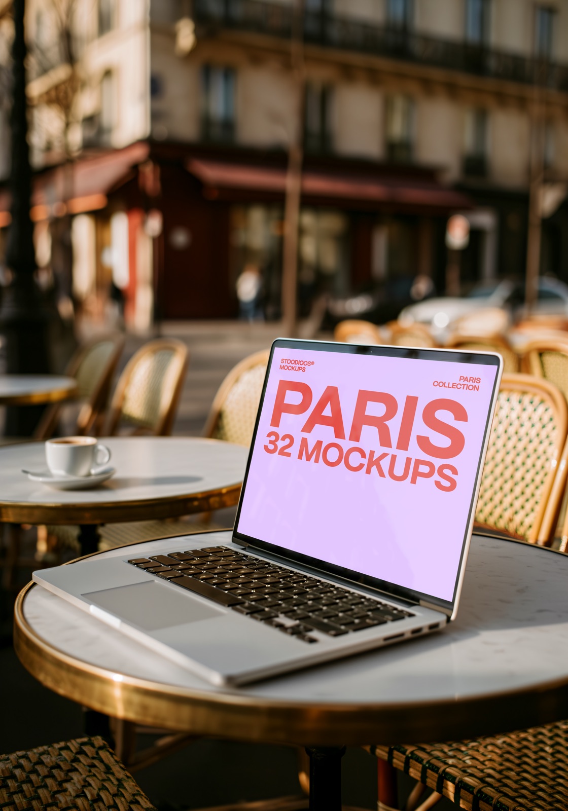 Paris Mockup 9